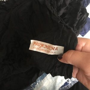 Pashmina Scarf -Black with Fringe